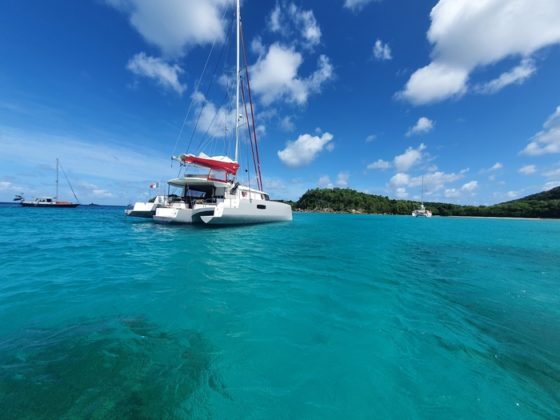 Trimaran – The Ultimate Guide - Windward Islands The Yachting Company