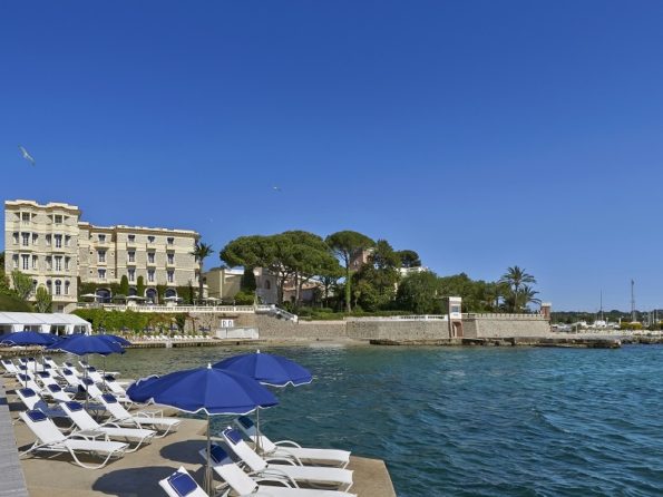 10 Beach Clubs on the French Riviera you Must Try | WI Yachts