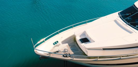 motor yachting for beginners