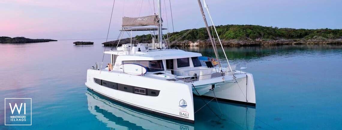 OCEANA   Catana Catamaran Bali 4.8 Exterior 1