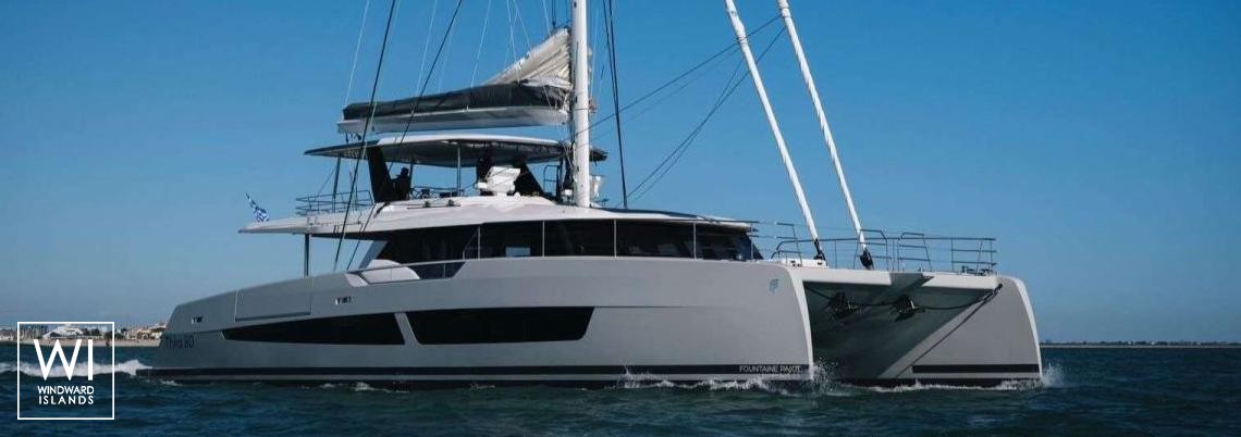 Thíra  80 Fountaine Pajot Exterior 1