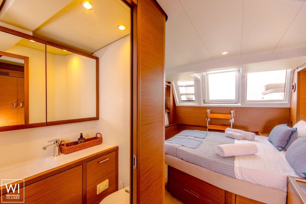 lagoon 620 catamaran interior