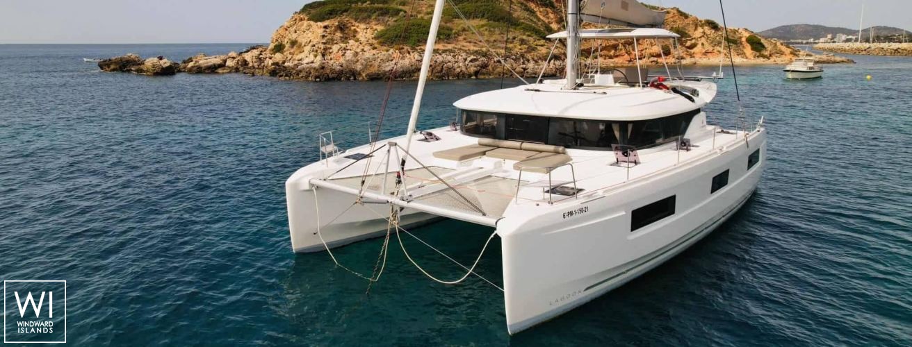 Lagoon-catamaran Lagoon 46 Exterior 1